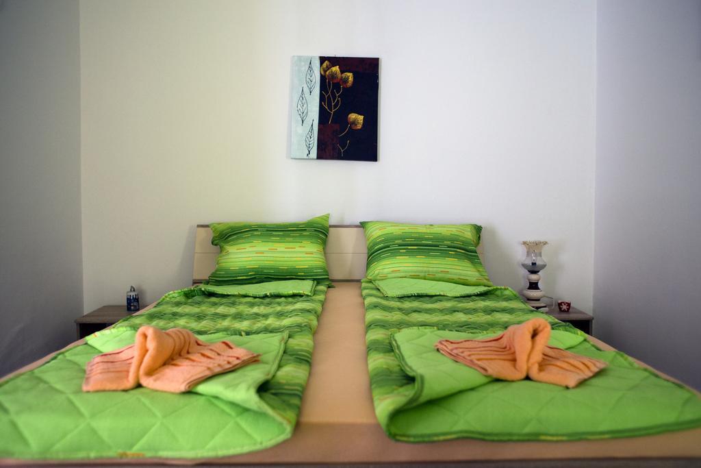 Green Apartment Novi Sad Exterior foto